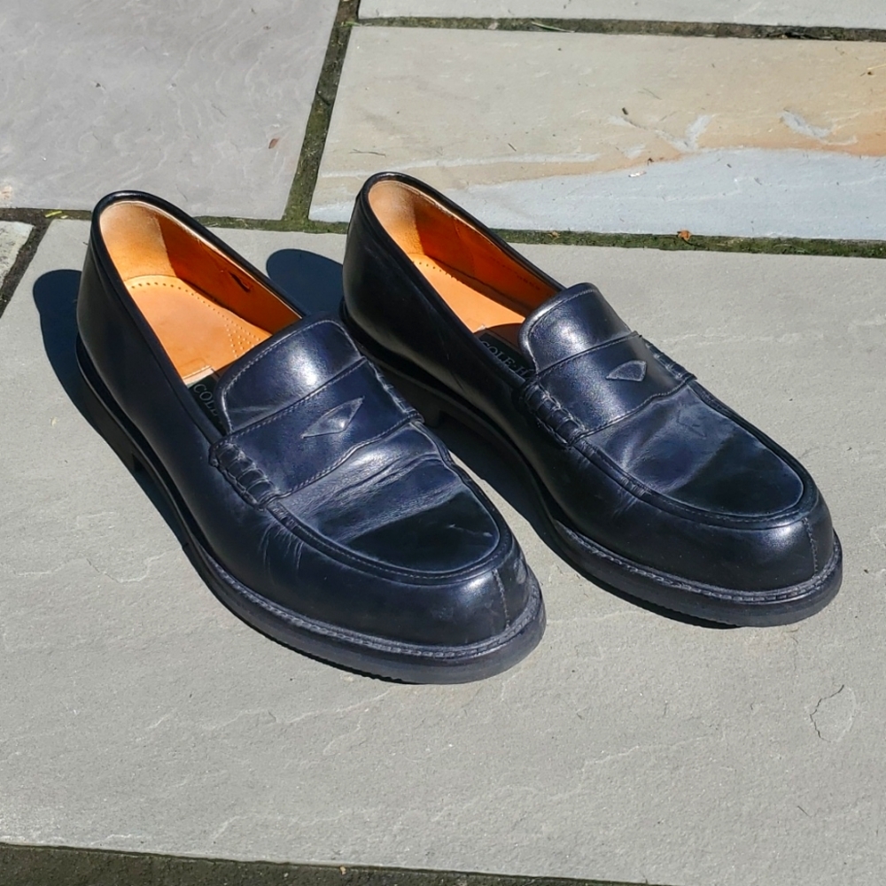 Mens size 11 Cole Haan black leather loafers